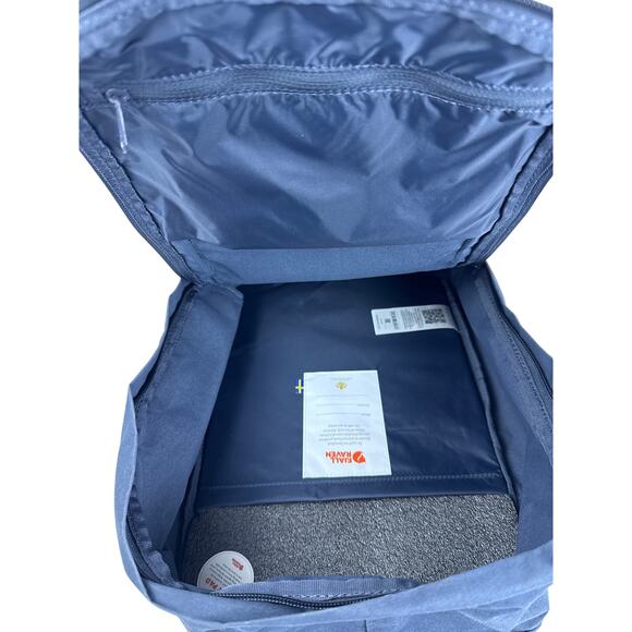 Fjallraven Kanken 15" Laptop 18L Backpack w/seat cushion 23524 Navy OS - Picture 7 of 12